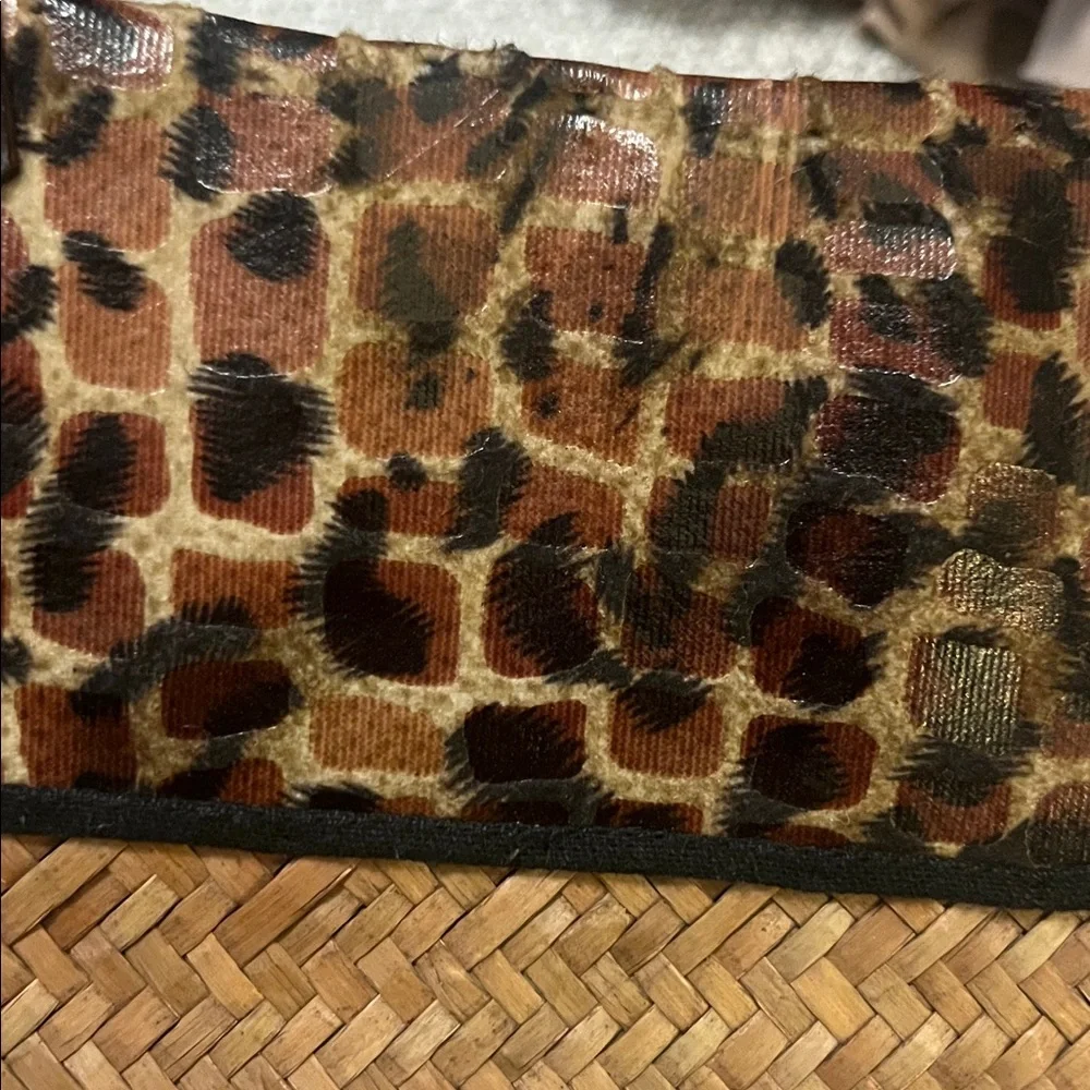 Woven Womens Brown Tan Straw Rattan Leopard Animal Print Wood Handle Handbag
